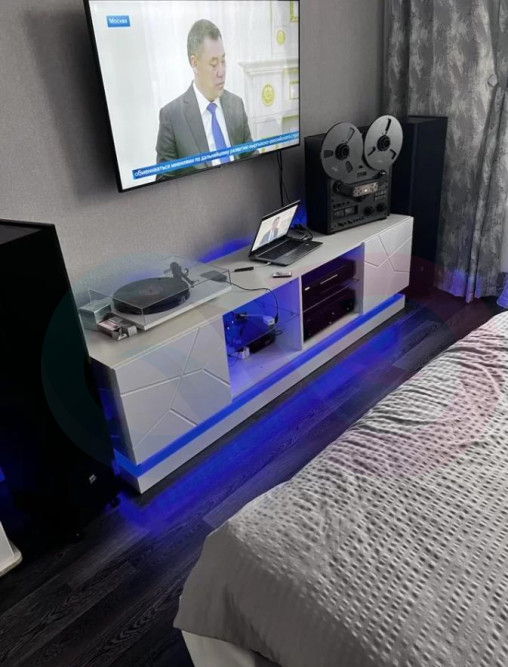 Тумба под тв Астон